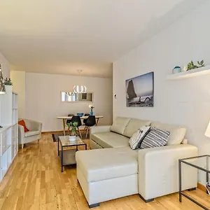 https://apartamentopiscina-cerca-de-barcelona.catalonia-hotels.com